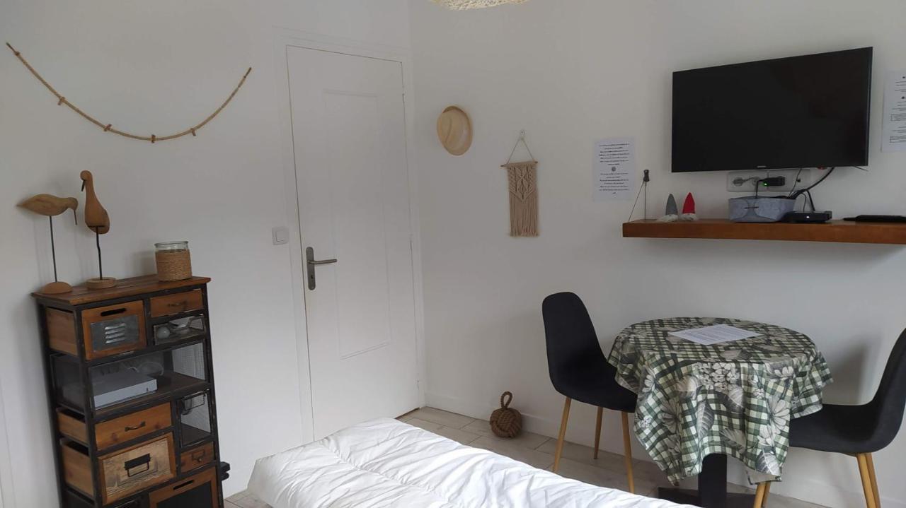 Le "Wood" Appartement Annecy Buitenkant foto