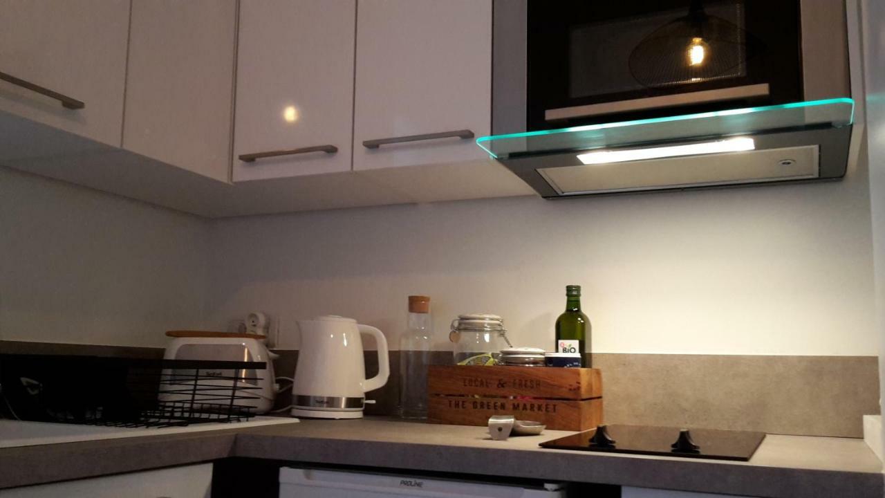 Le "Wood" Appartement Annecy Buitenkant foto