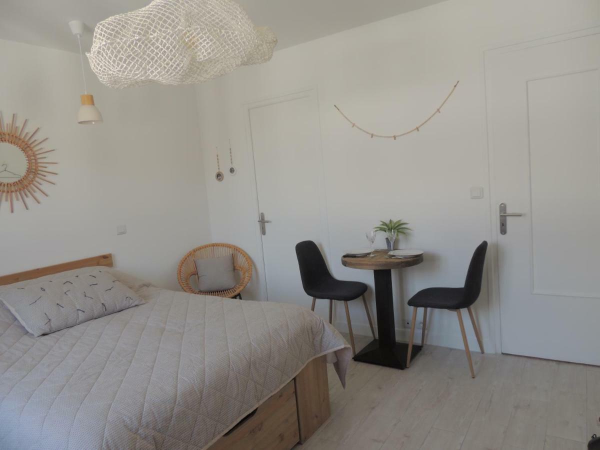 Le "Wood" Appartement Annecy Buitenkant foto